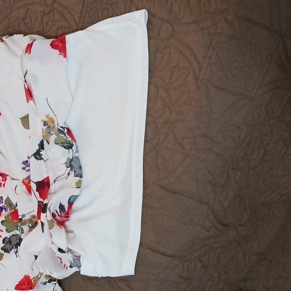 SIENNA SKY SZ. M Floral Romper LINED ZIPPER - Picture 11 of 16